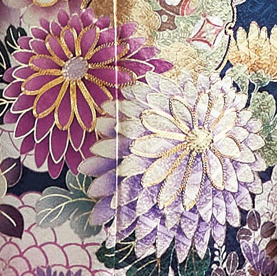 http://wa-shibata.co.jp/furisode/info/info/img/8_AU_9622%20400400%201.jpg