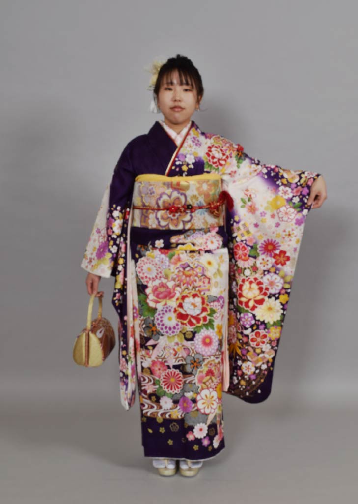 http://wa-shibata.co.jp/kagirohiya/gallery/kagirohiya/1%20%2811%29.jpg